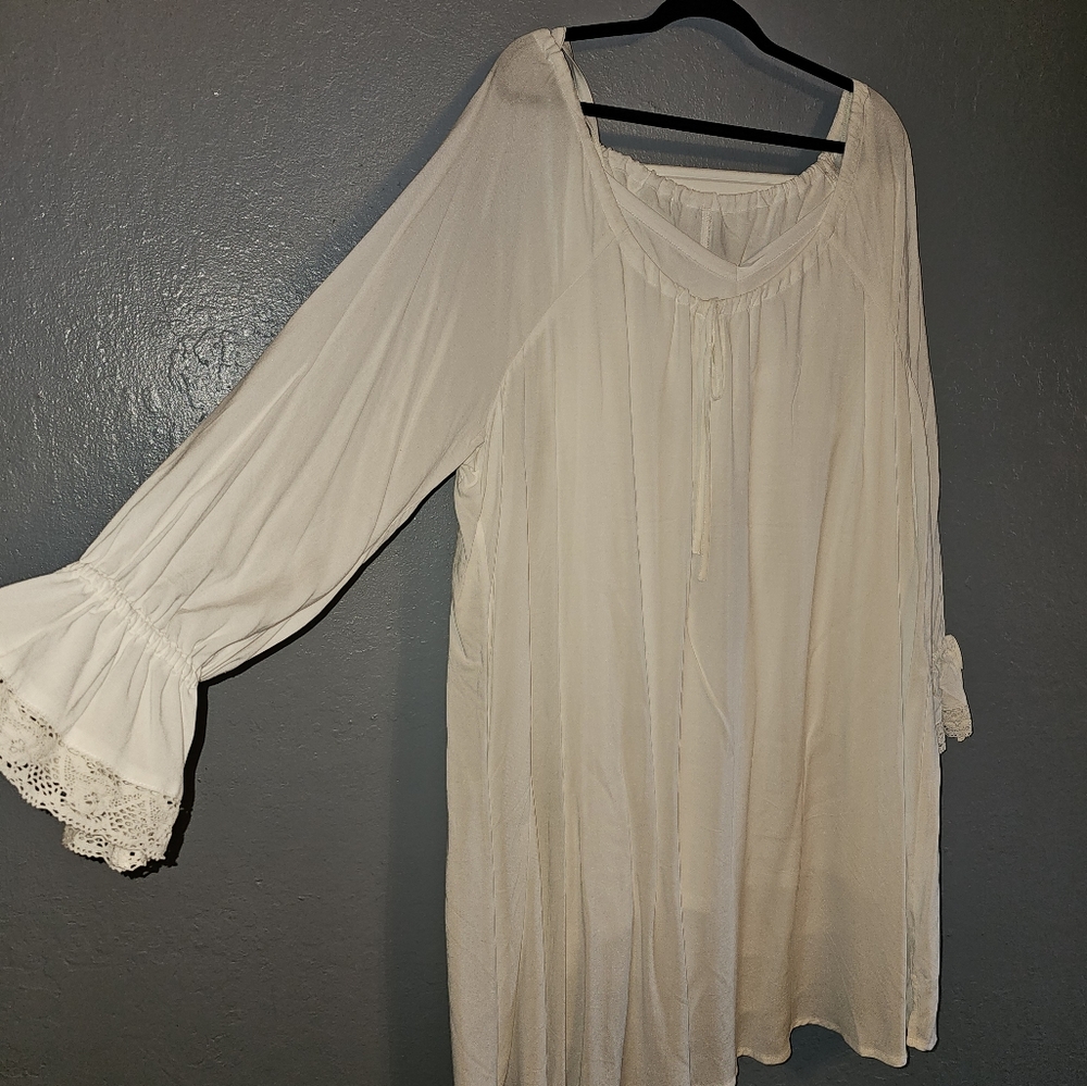 Super cute Torrid sleepshirt